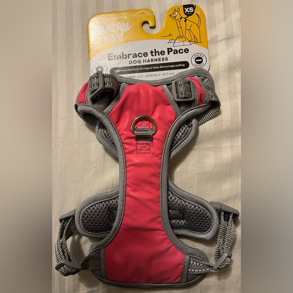 NWT EVERY YAY FRONT WALKING REFLECTIVE DOG HARNESS